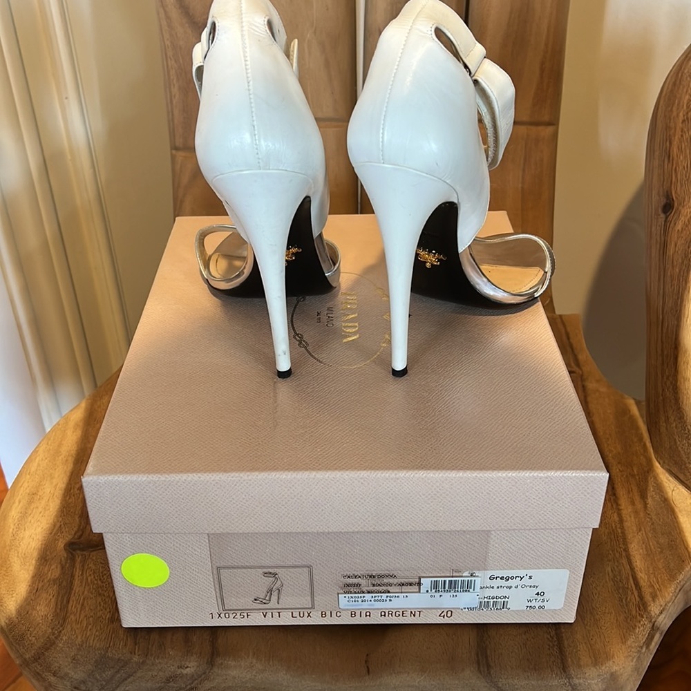 Prada Heels size 40 - Picture 3 of 4